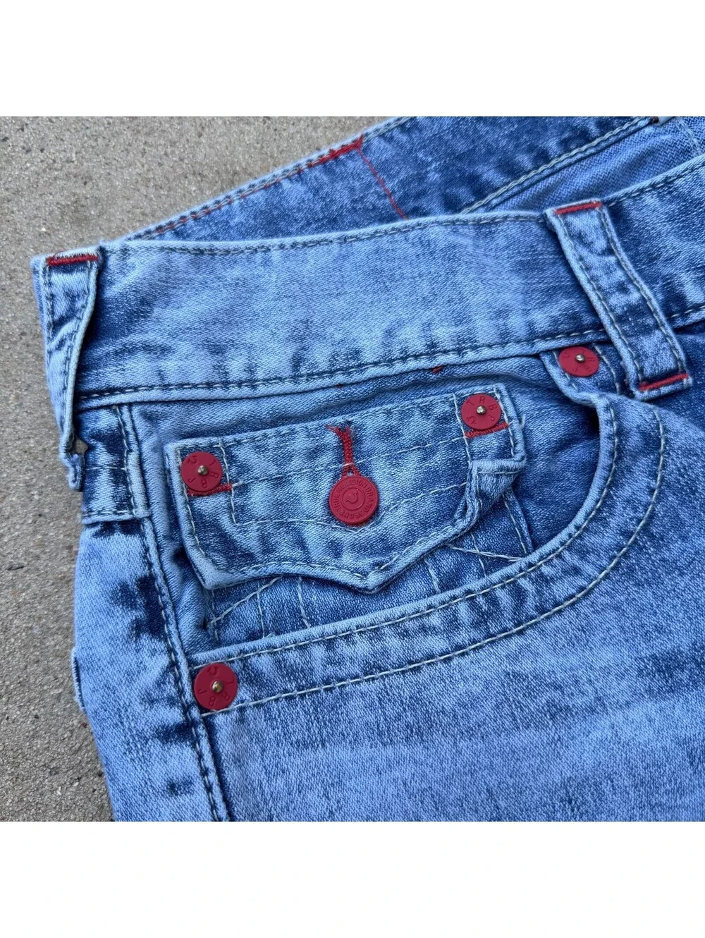 True Religion Men's Straight Section Jeans Light Blue Denim Size 34x32
